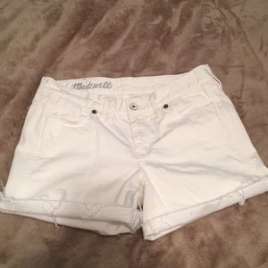 White denim Madewell jean shorts